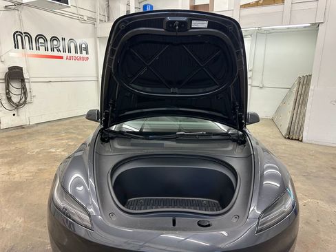 Used 2025 Tesla Model 3 Long Range RWD image 17
