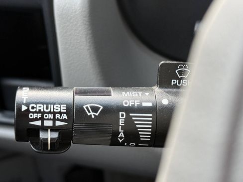 Used 1996 Chevrolet Impala SS RWD image 33