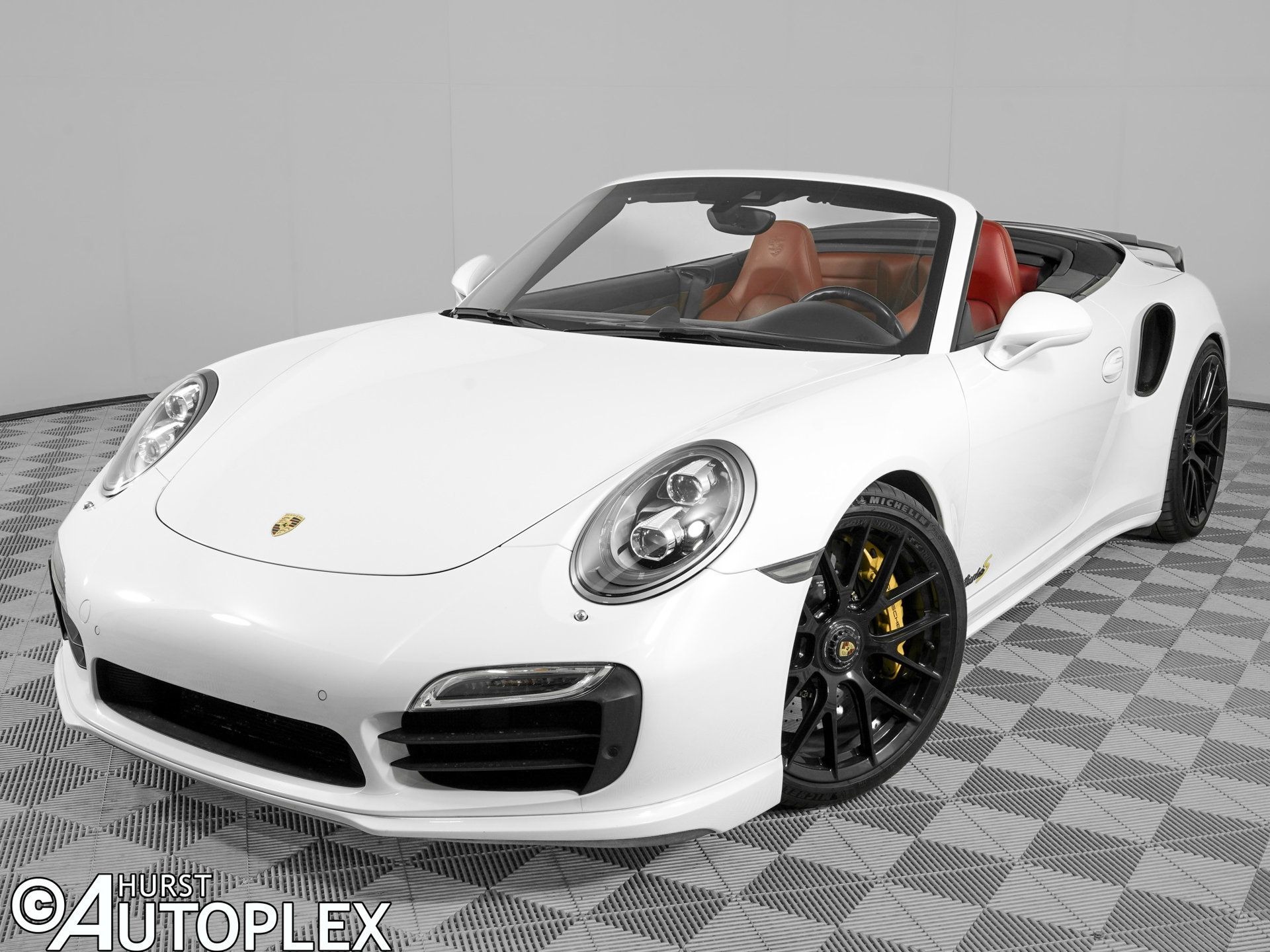 Used 2015 Porsche 911 Turbo AWD/4WD image 1