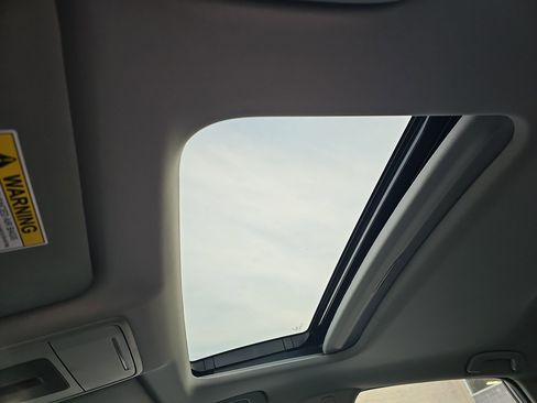 Certified 2025 Acura Integra image 27