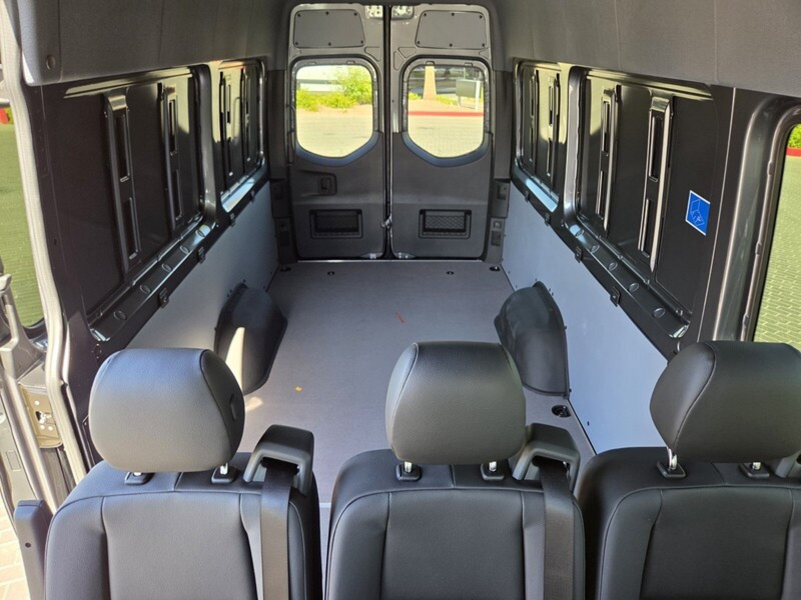 New 2026 Mercedes-Benz Sprinter 2500 image 18