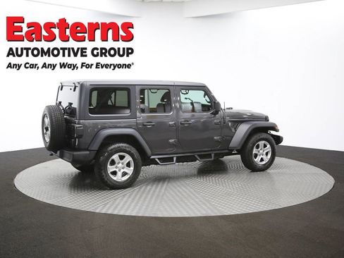 Used 2019 Jeep Wrangler Unlimited Sport S image 43