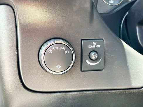 Used 2025 GMC Savana 2500 w/ Driver Convenience Package RWD image 10