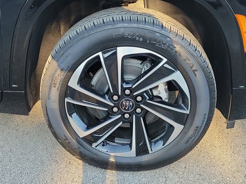 New 2026 Buick Enclave Sport Touring w/ Power Package image 5