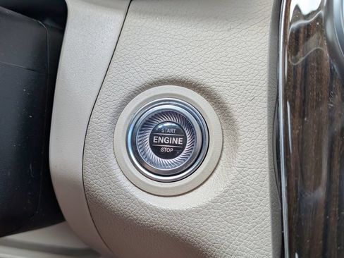 Certified 2020 Mercedes-Benz GLC 300 4MATIC image 22