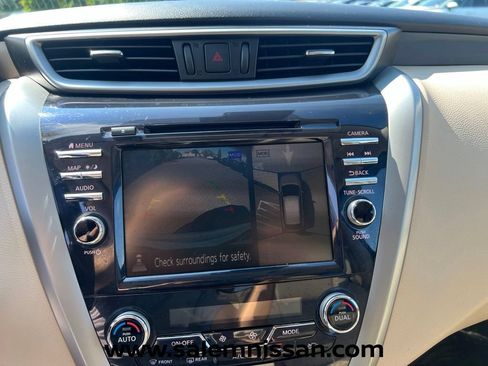 Used 2019 Nissan Murano Platinum AWD/4WD image 12
