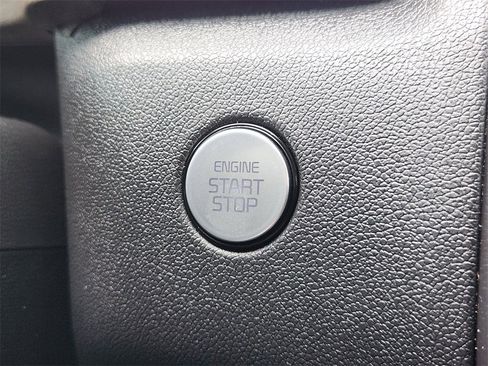 Used 2023 Kia Sorento EX image 19