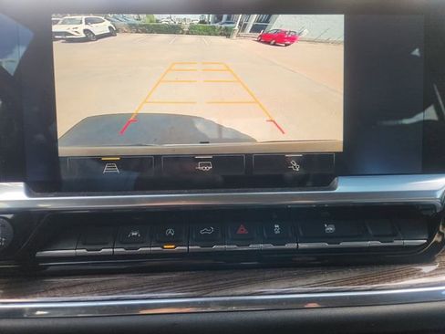 Used 2023 Chevrolet Silverado 1500 LT w/ Texas Edition Plus image 17