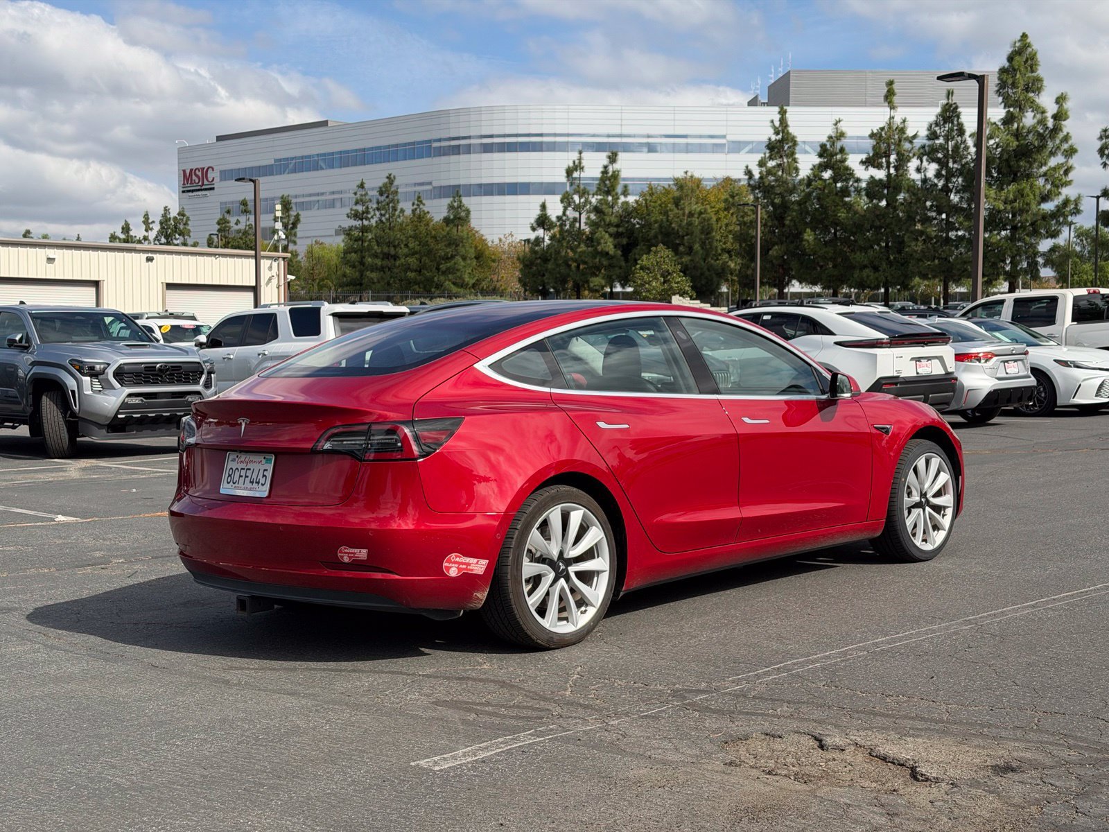 Used 2017 Tesla Model 3 Long Range RWD image 4