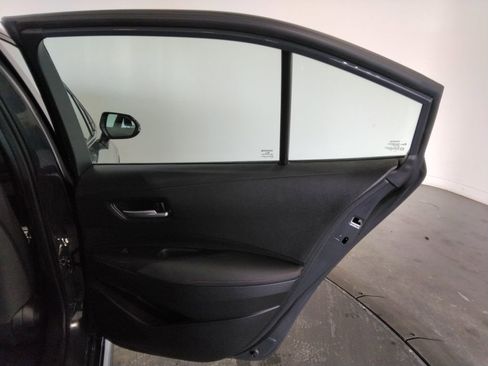 Used 2024 Toyota Corolla SE image 32