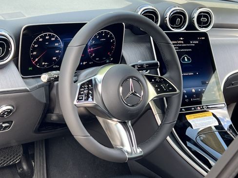 New 2026 Mercedes-Benz GLC 300 4MATIC image 21