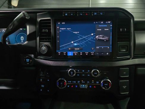 Used 2024 Ford F350 Platinum w/ FX4 Off-Road Package AWD/4WD image 31