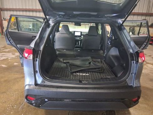 Used 2024 Toyota Corolla Cross AWD Hybrid image 25