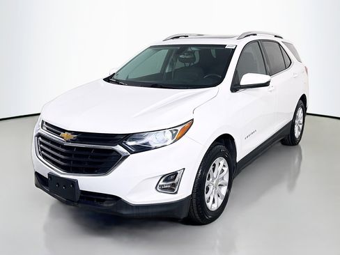 Used 2018 Chevrolet Equinox LT w/ Sun & Infotainment Package image 4