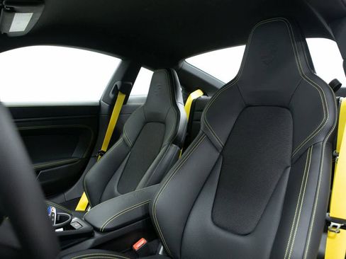 Used 2025 Porsche 911 GT3 image 5