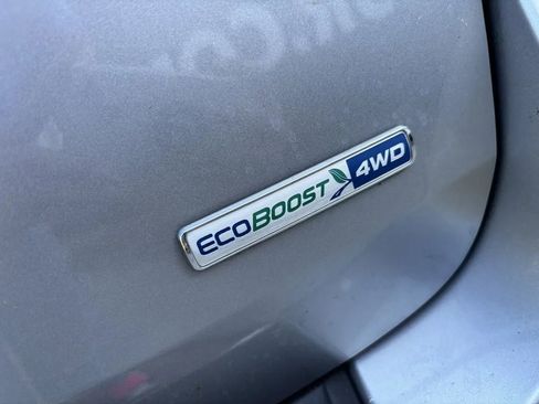 Used 2020 Ford Explorer Platinum w/ Premium Technology Package image 10