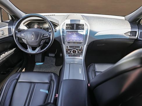 Used 2020 Lincoln MKZ FWD image 23