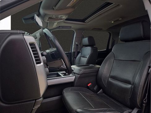 Used 2017 Chevrolet Silverado 1500 LTZ Z71 w/ LTZ Plus Package image 11