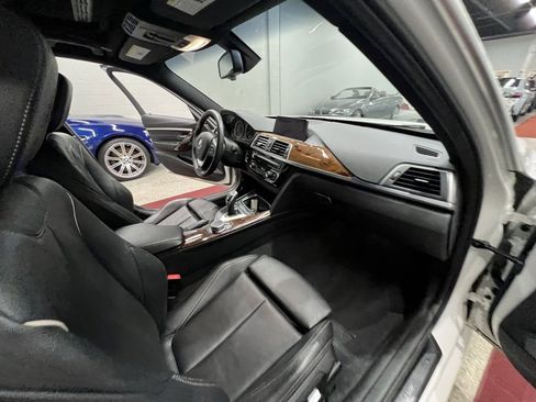 Used 2018 BMW 330i xDrive Sedan image 37