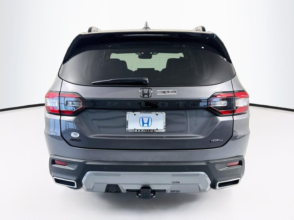 New 2026 Honda Pilot Touring image 6