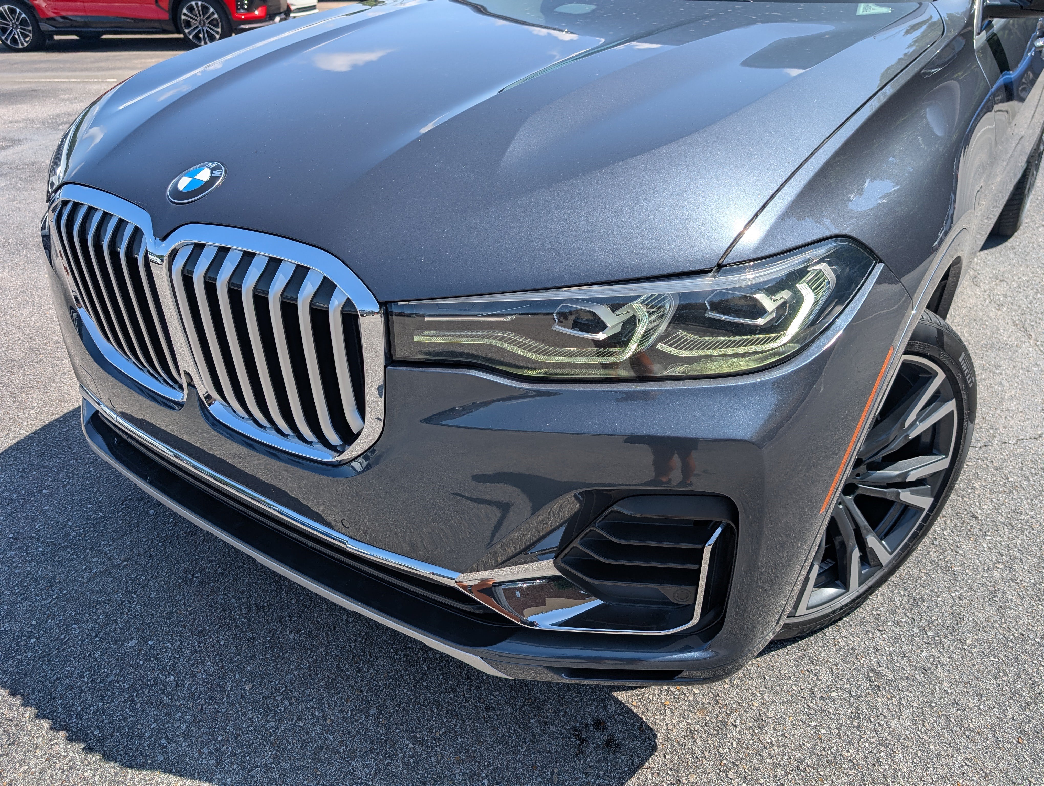 Used 2019 BMW X7 xDrive40i w/ Premium Package AWD/4WD image 13