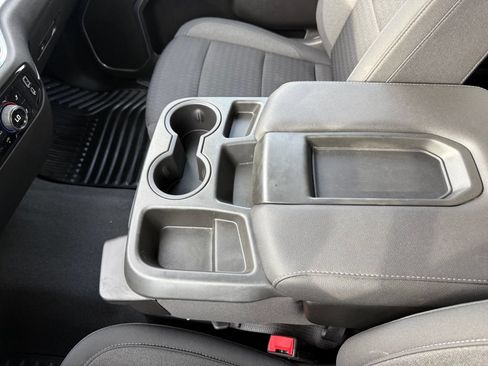 Used 2022 Chevrolet Silverado 1500 LT RWD image 17