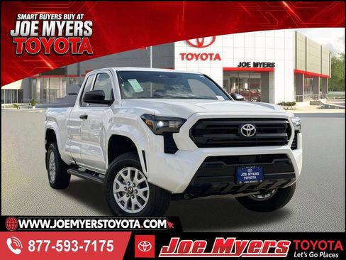 Used 2025 Toyota Tacoma SR AWD/4WD image 1