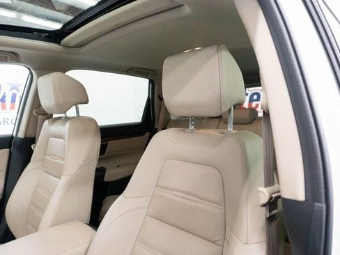 Certified 2018 Honda CR-V Touring image 20