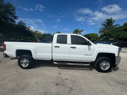 Used 2018 Chevrolet Silverado 2500 W/T w/ WT Fleet Convenience Package image 8