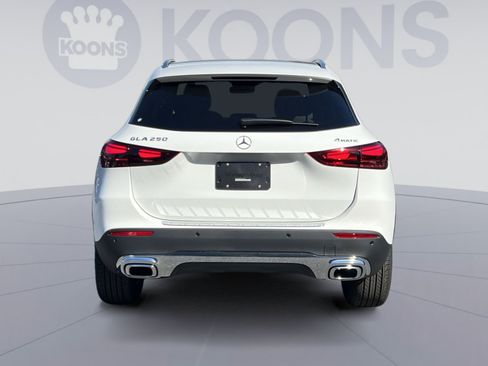 New 2026 Mercedes-Benz GLA 250 4MATIC image 10