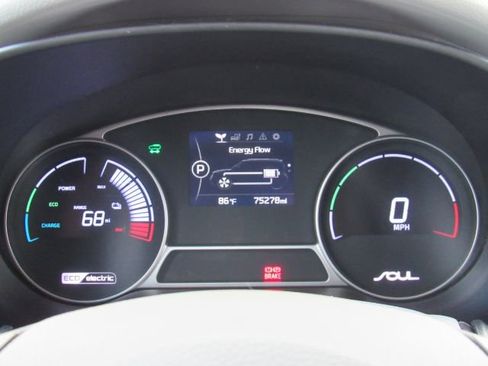 Used 2017 Kia Soul EV-e image 35
