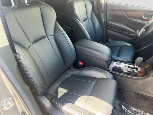 Used 2024 Subaru Ascent Touring AWD/4WD image 31