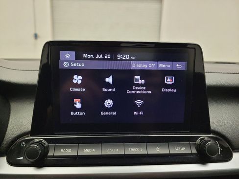 Used 2022 Kia Forte LXS FWD image 25