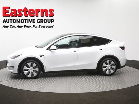Used 2021 Tesla Model Y Long Range AWD/4WD image 56