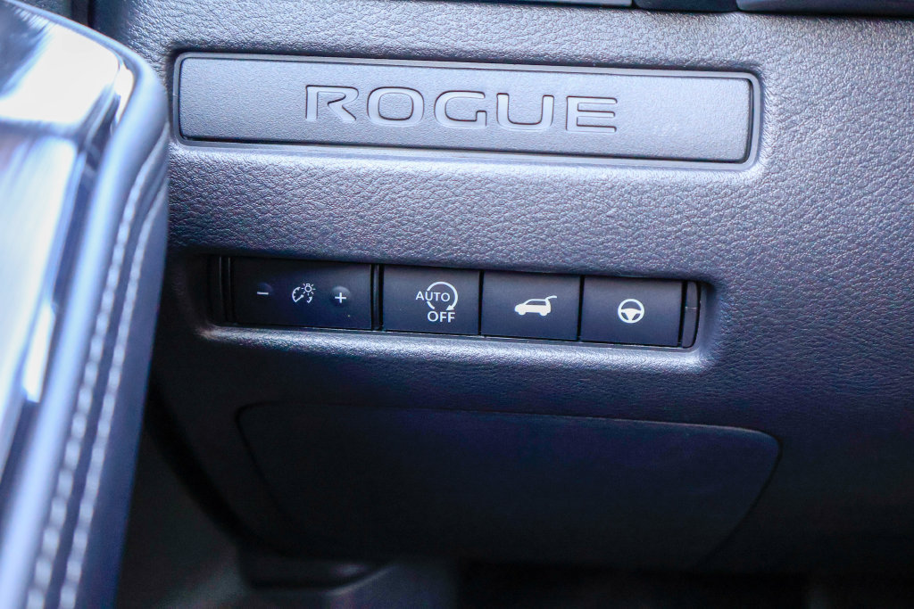 New 2026 Nissan Rogue SV FWD image 15