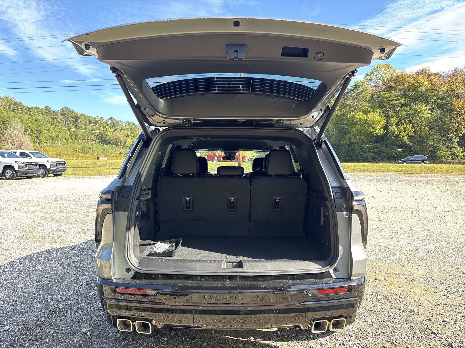 New 2027 Chevrolet Traverse RS AWD/4WD image 23