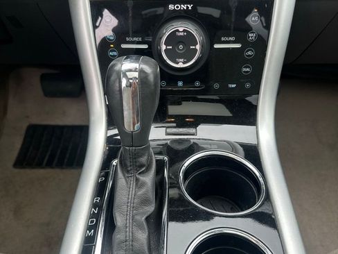 Used 2011 Ford Edge Limited w/ 302A Rapid Spec Order Code image 21