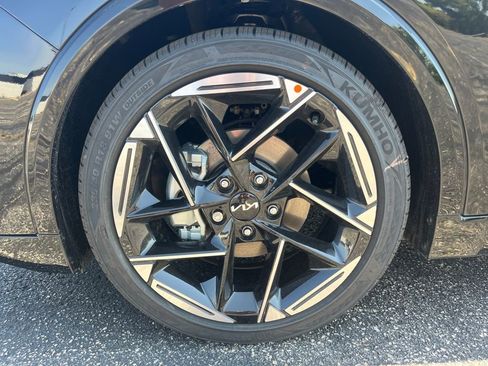 New 2025 Kia K4 GT-Line w/ GT-Line Premium Package image 9