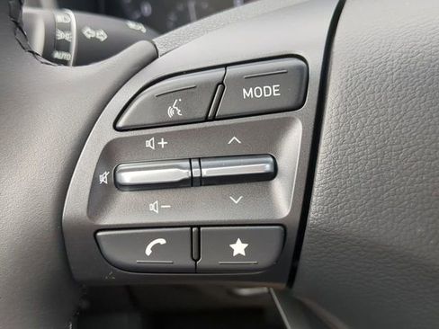 Used 2023 Hyundai Kona SEL w/ Convenience Package image 25