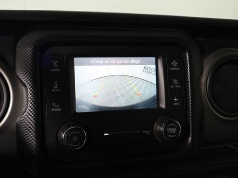 Used 2021 Jeep Wrangler Unlimited Sport AWD/4WD image 6