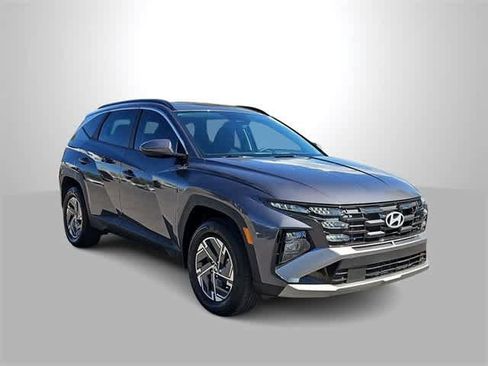 Certified 2025 Hyundai Tucson Blue image 2