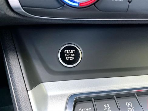 Used 2022 Audi Q3 2.0T Premium w/ Convenience Package image 66