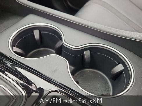 Used 2025 Honda Pilot Touring image 21