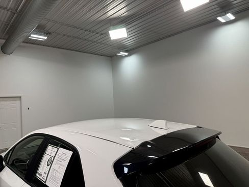 Used 2021 Toyota Corolla SE image 45