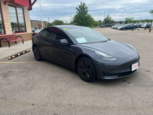 Used 2023 Tesla Model 3 Long Range AWD/4WD image 3
