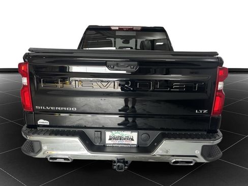 Used 2025 Chevrolet Silverado 1500 LTZ w/ Technology Package AWD/4WD image 4