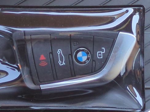 Used 2021 BMW X3 xDrive30i w/ Executive Package image 35