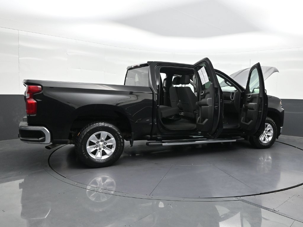 Used 2021 Chevrolet Silverado 1500 LT RWD image 31