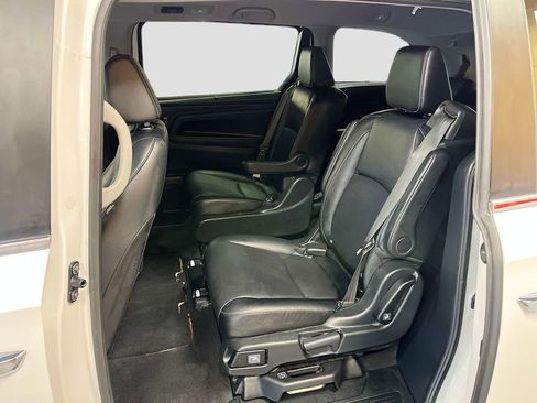 Used 2024 Honda Odyssey EX-L image 24