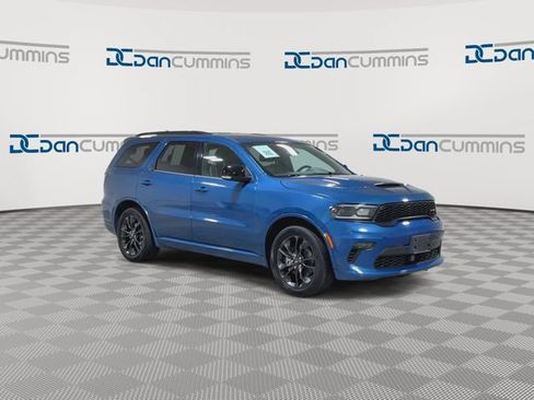 Used 2023 Dodge Durango R/T w/ Blacktop Package AWD/4WD image 2